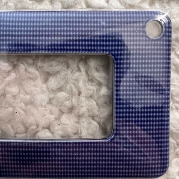 Kikkerland Pocket Magnifier Asst. Set of 4 - Picture 5 of 6